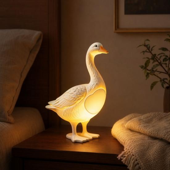 Creative Goose Resin Night Light, Cute Duck Table Lamp with Warm LED Glow, Funny Animal Figurine Decor for Bedroom Bedside, Bar Shelf, Home Office
