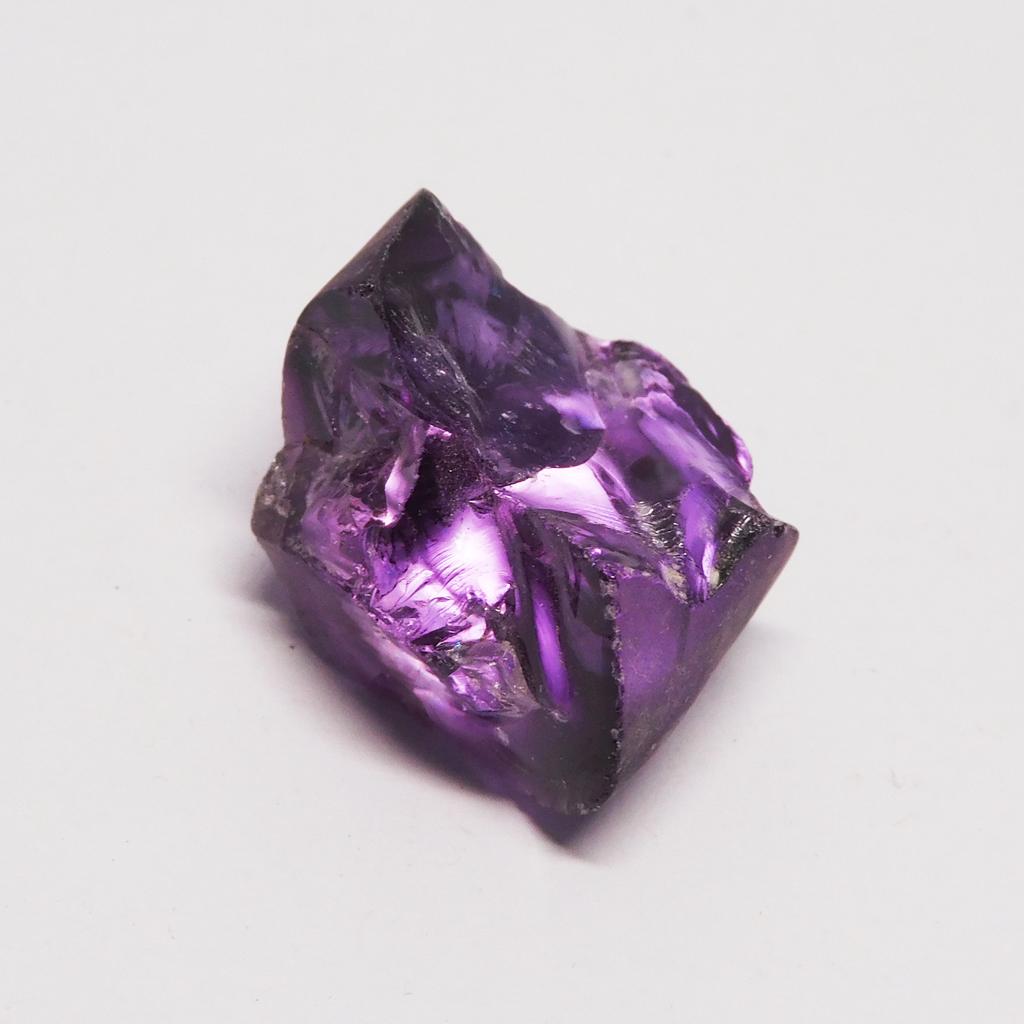 Certified Natural Color Change Alexandrite 59.10 Ct Rough Uncut Gemstone