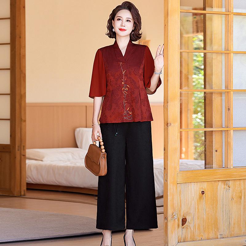 

Лето 2025 Новый благородный национальный комплект в китайском стиле: Комплект из двух частей с коротким рукавом для женщин среднего и пожилого возраста XL