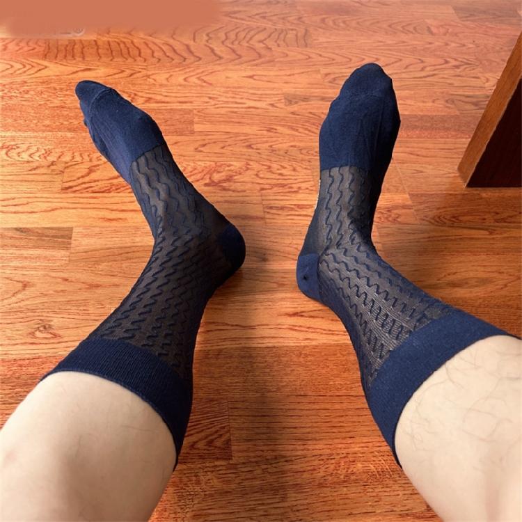 Herren Leichte Dünne Transparente Nylon Netzstrümpfe Modisches Wellenförmiges Gestreiftes Muster Formelle Socken für den Modernen Gentleman Geschenk