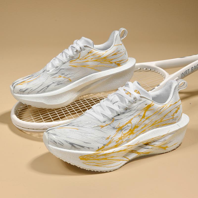 

Внешнеторговые карбоновые кроссовки для бега, легкая амортизация, марафонские, износостойкие, повседневные спортивные кроссовки, мужские и женские, одинаковые парные кроссовки 34