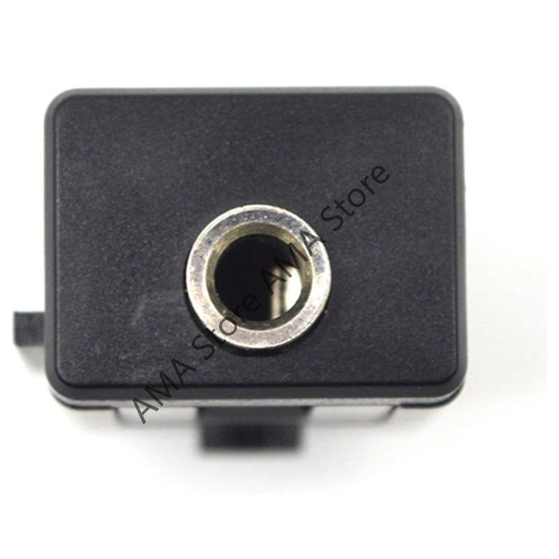 X7JF Car Stereo Auxiliary Input Socket Plastic Connector With Corrosion Resistant Contacts For Select Automobile Models