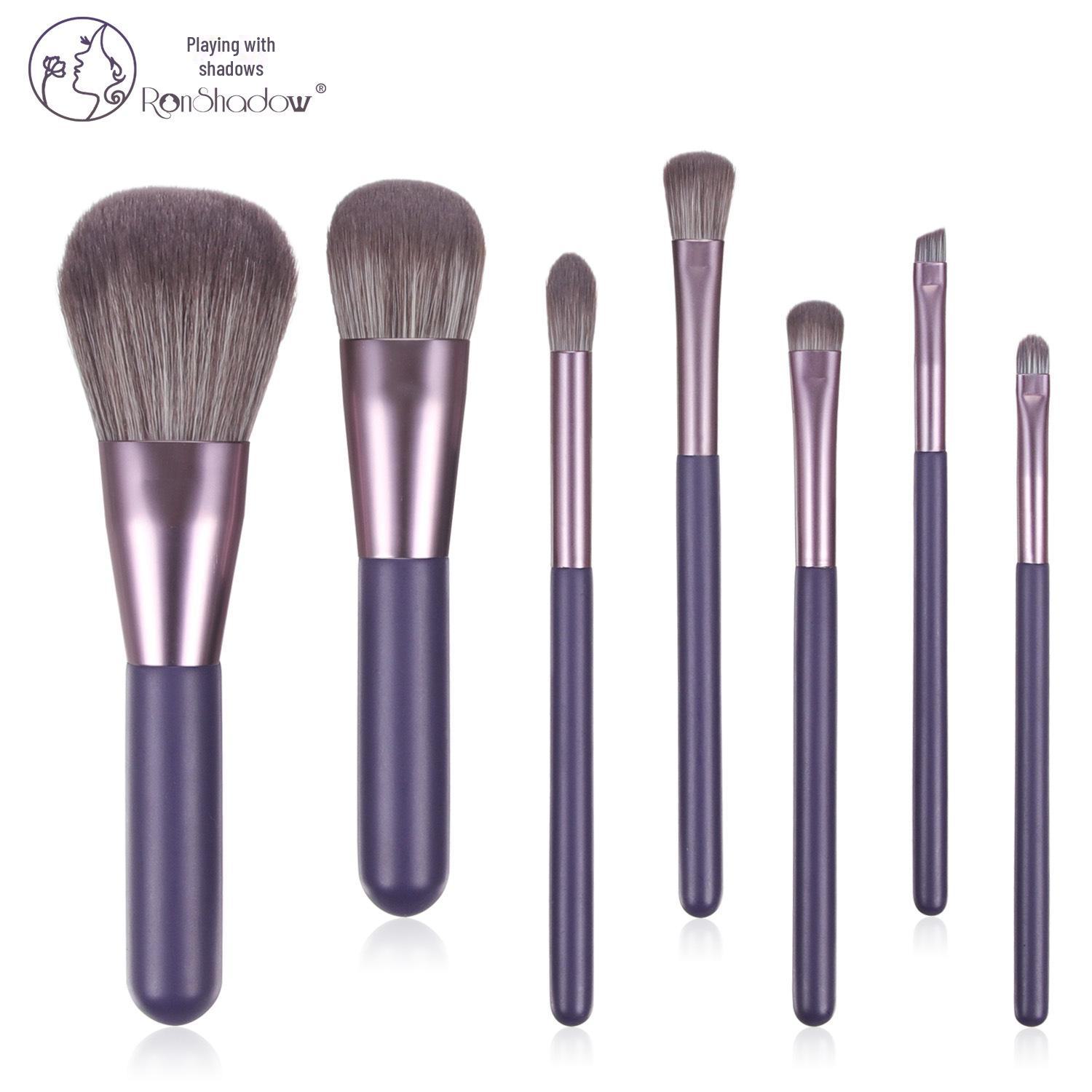 

Nongying портативный набор из 7 мини-кистей для макияжа: Включает рассыпчатую пудру и кисти для глаз