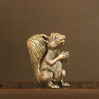 Messing Antik Eichhörnchen Desktop Ornamente Mikroschnitzerei Tee Haustier Kleine Kupferwaren