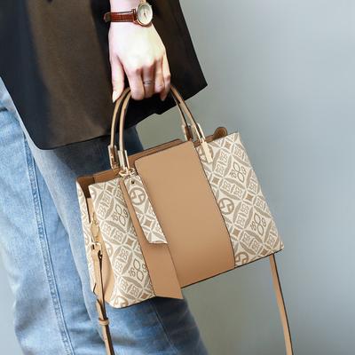 Bag Niche Spring/summer Crossbody Mother Female Bag with All Senior Sense Shoulder Handbag