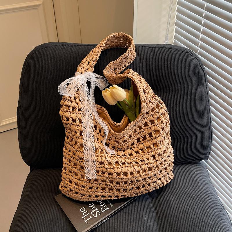 Large Capacity Woven Bag Women's New Seaside Vacation Straw Bag Versatile Commuter Shoulder Tote Bag