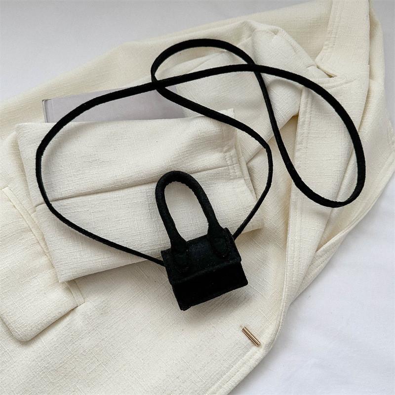 2023 New Fashion Street Style Small Square Bag Women s Shoulder Crossbody Bag Trendy Wool Felt чёрный