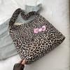 Casual large-capacity leopard print bag, autumn and winter new women's commuter shoulder bag, slack tote bucket bag