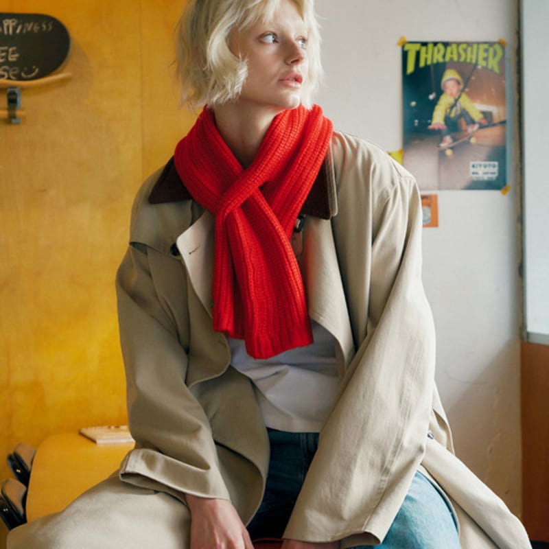 GREENBUTTER Flauschiger Kurzer Schal (rot)