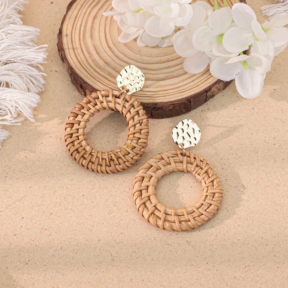 Bohemian Raffia Earrings: Handmade Rattan Drops, Exaggerated Travel Holiday Style for Women