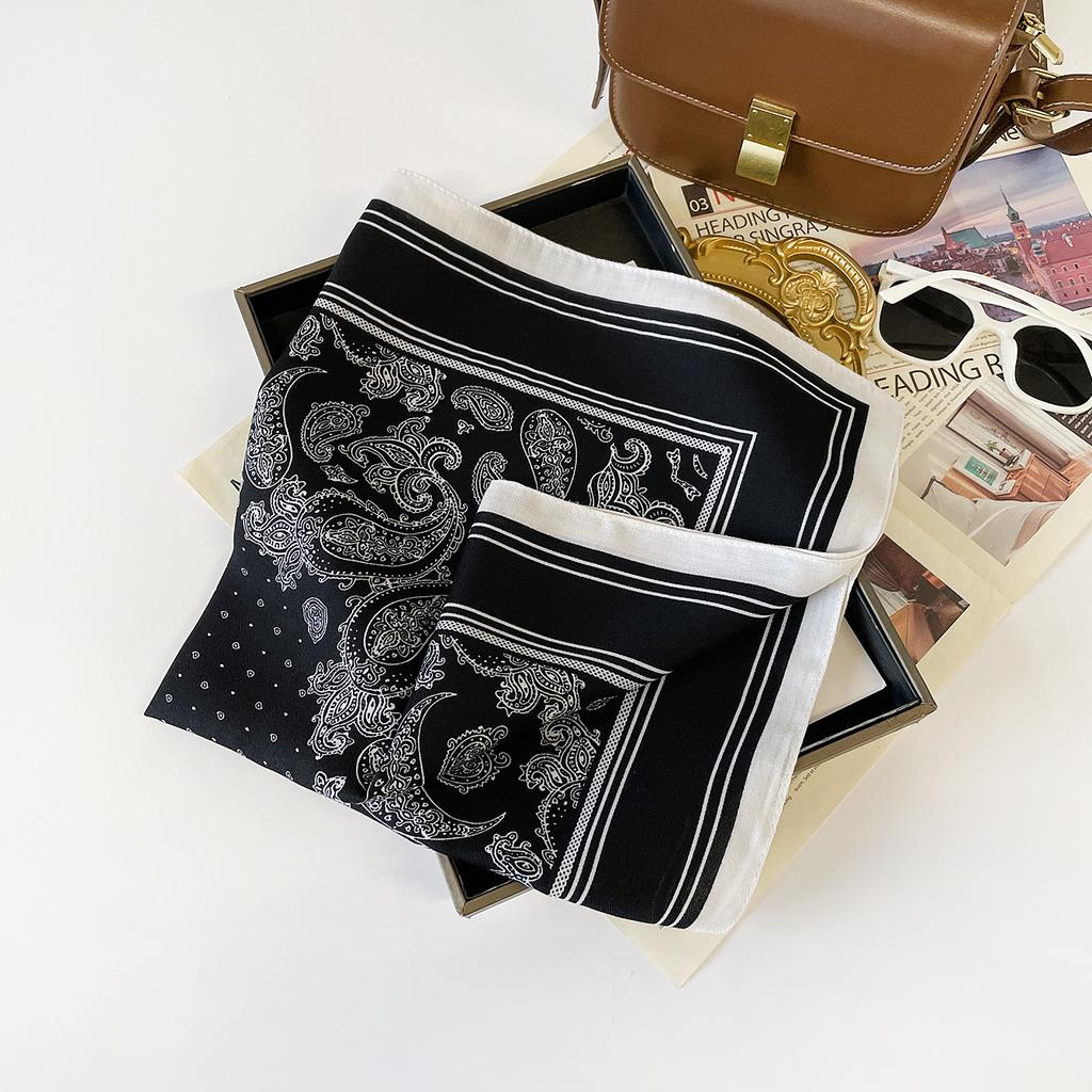 Retro Cotton and Linen Small Square Scarf Herringbone Silk Scarf Versatile Square Scarf Belt Silk Scarf Clothing with Neck Scarf