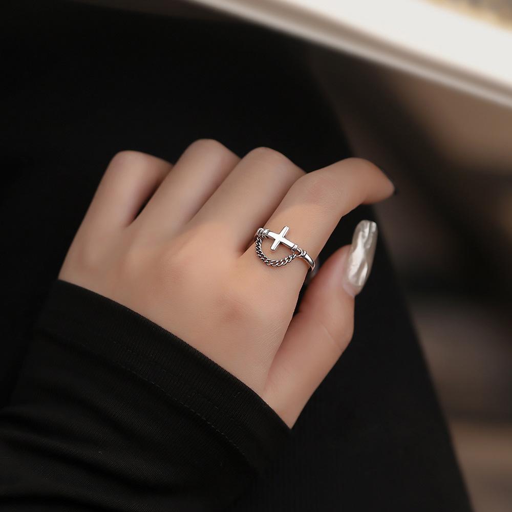 Retro Cross Chain Tassels For Women Zinc Alloy Color Punk Gothic Open Ring Handmade Designer Zircon Unisex Christian Accessories
