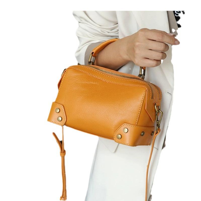 2025 Soft Leather Crossbody Bag: Fashionable, Versatile Women's Genuine Cowhide Handbag