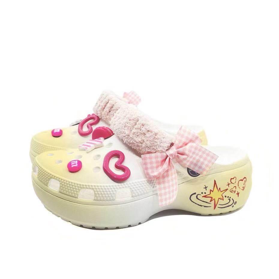 Crocs Classic Platform Clog Lemon Sour Memory School Style EVA Simple Temperament Cool and Comfortable Hole Shoes Unisex Yellow