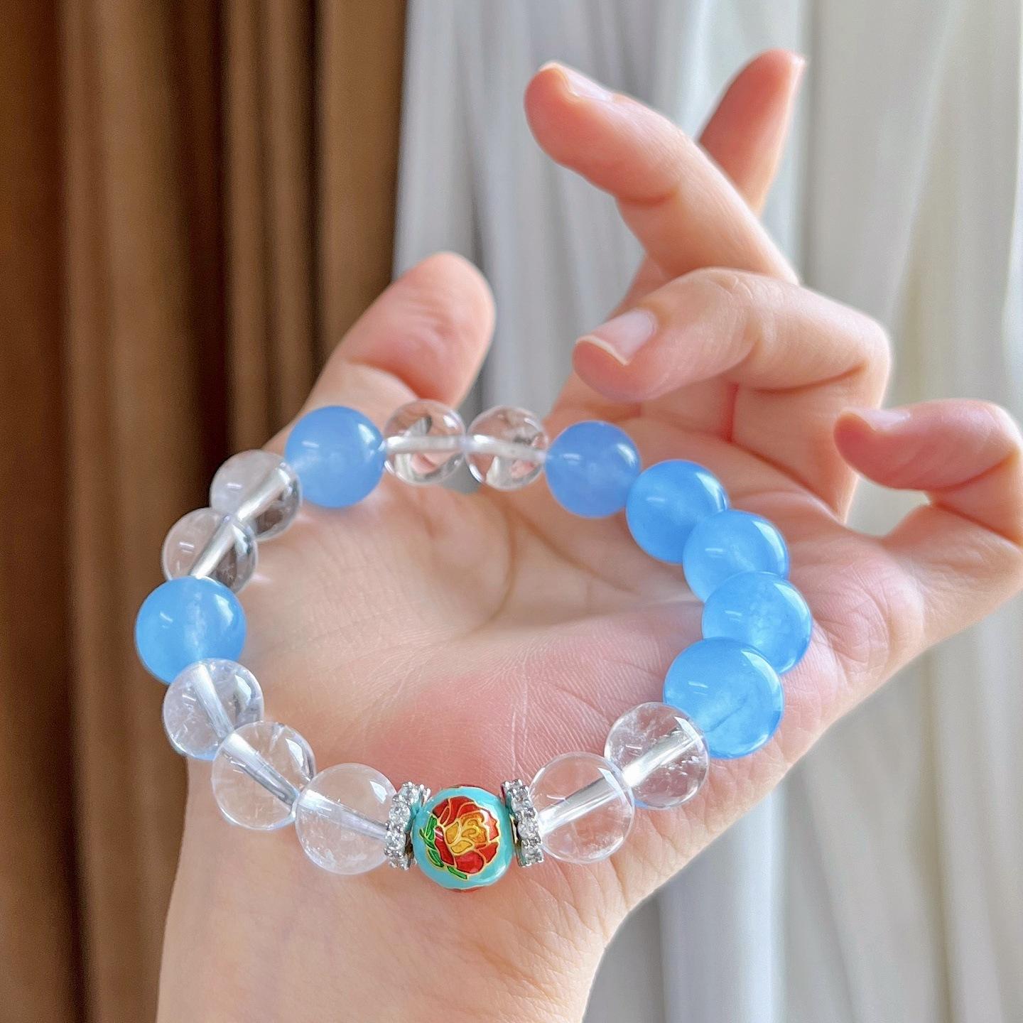 Fresh Aquamarine Quartzite Natural White Crystal Design Bracelet Bracelet.