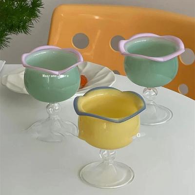 Trinkgeschirr – Becher & Gläser