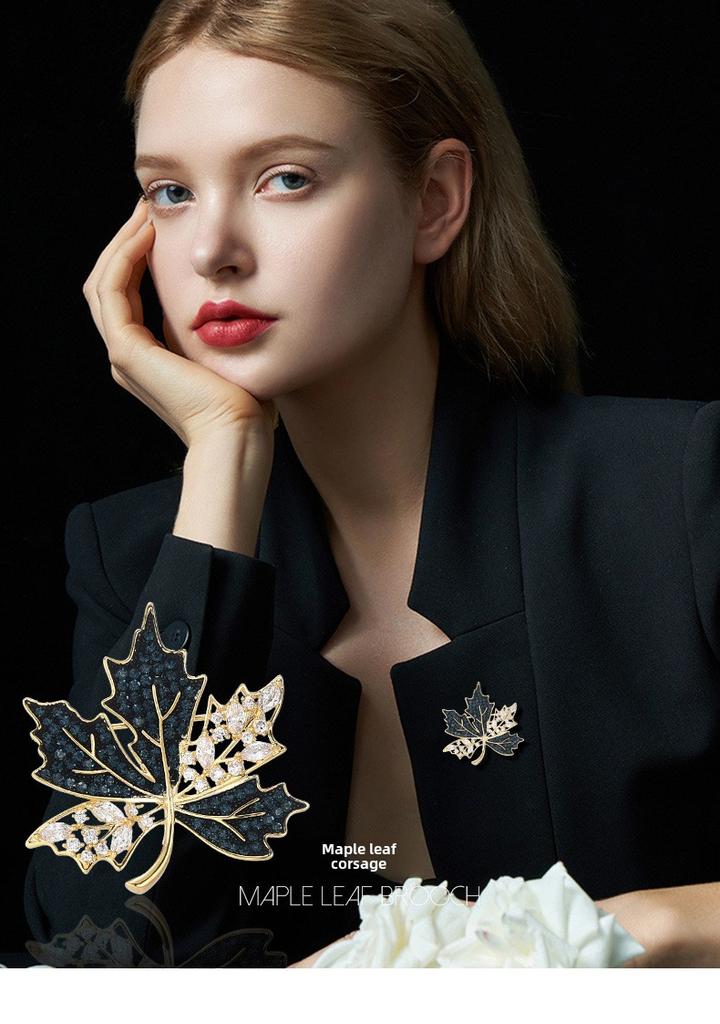 New Korean style fashionable vintage copper micro-inlaid maple leaf brooch, high-end and elegant designer style corsage