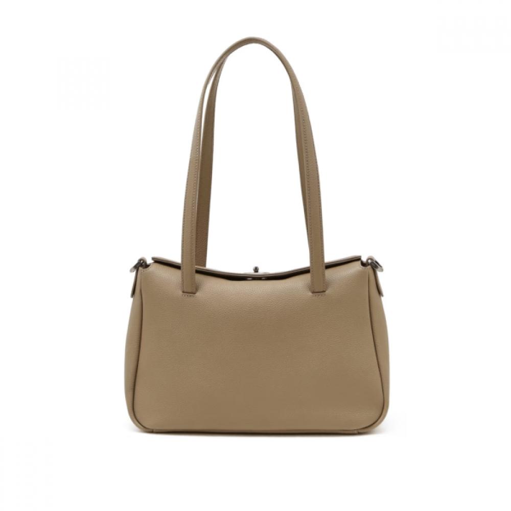 Daks Flap ShOulder Bag M With O lOck decOratiOn tOppe