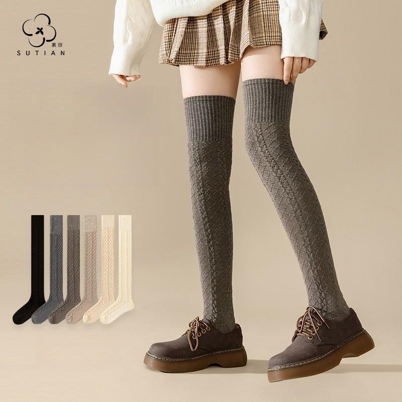 Meias de lã até o joelho para outono e inverno, meias japonesas grossas e quentes de tubo longo, torções de massa frita, meias longas de tubo alto sem pílulas versáteis
