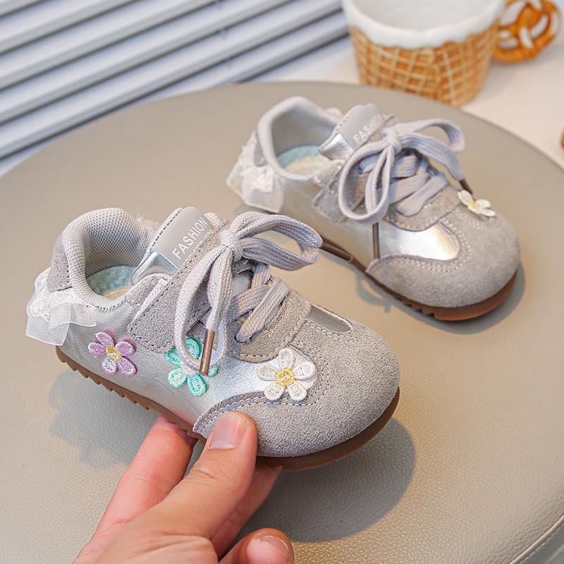 2026 Spring/Autumn Girls' Fashionable Sports Shoes - Soft Sole, Casual Toddler Sneakers, Baby Girls' German Training Shoes