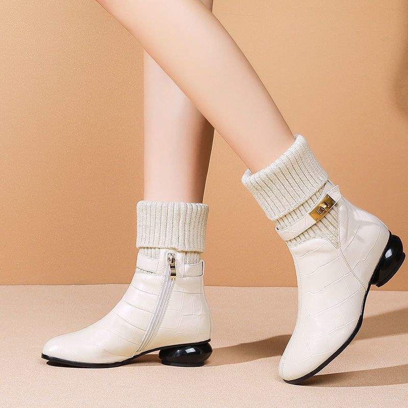 Off-white short boots for women 2025 winter new thin and versatile knitted wool medium boots thick heel medium heel boots for women