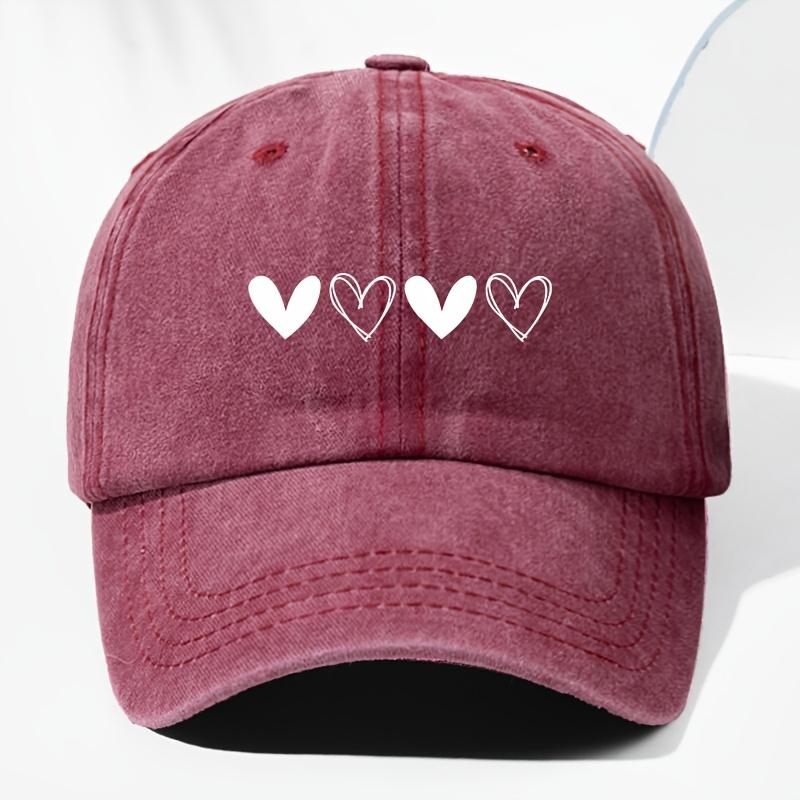 Unisex retro baseball cap with heart-shaped pattern for outdoor sun protection, suitable for truck drivers all year round.