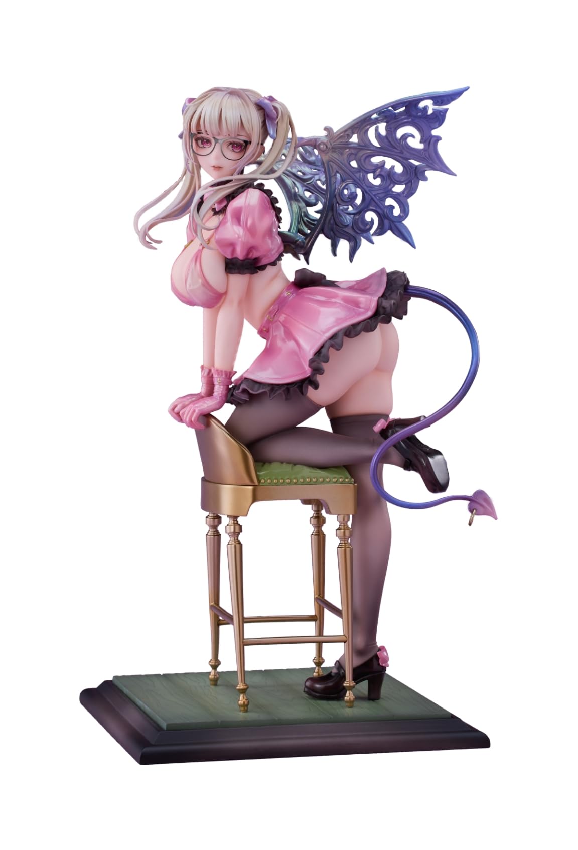 

Original illustration by Katsuhiro Katagiri, imp - Different Edition 17 scale PVC & ABS painted finished figure.