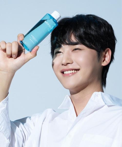 MINIIC No Sebum Blue Chamomile Hydrating Toner 200ml