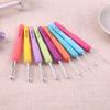 Colorful Crochet Hook Kits Soft Silicone Grip Knitting Needles Cushioned Handle Crochet Hooks Sewing Knitting Yarn Accessories