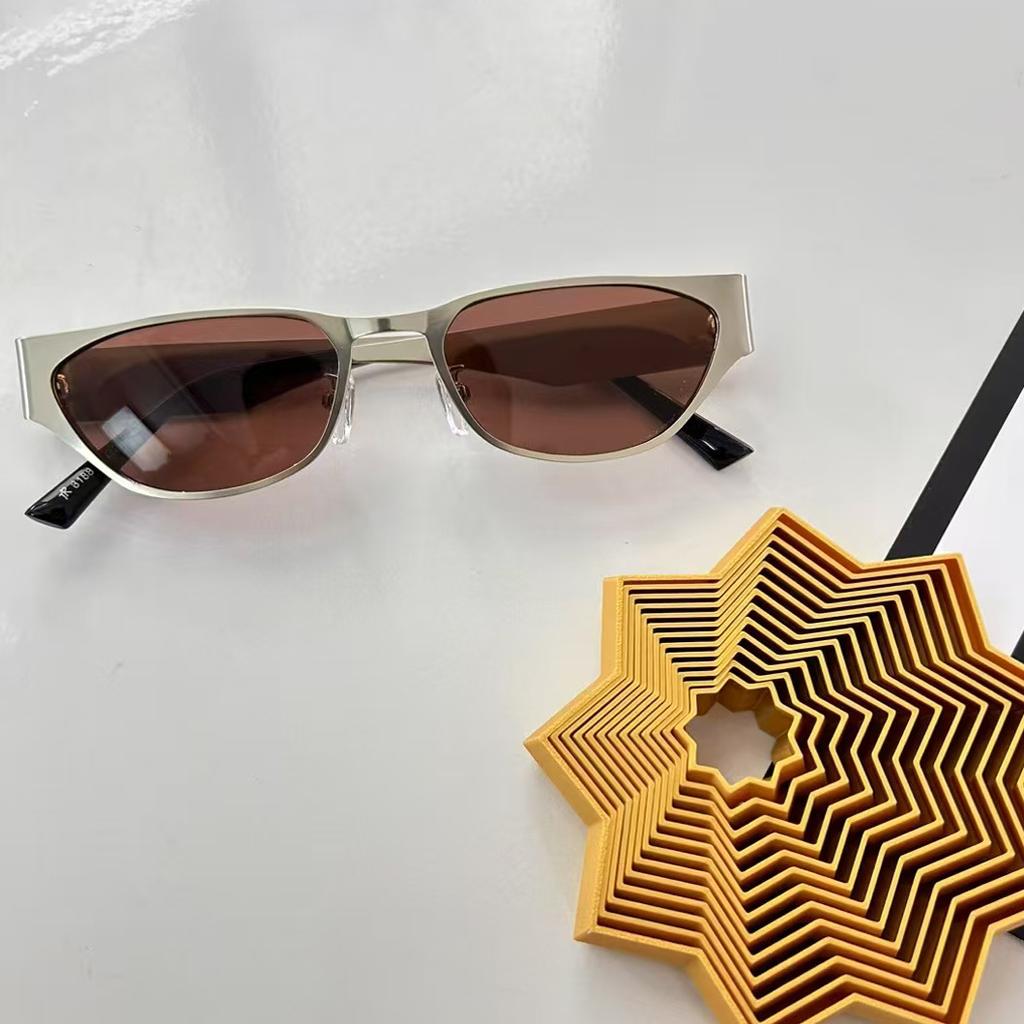 European American Style Women Sunglasses Cat Eye Shape UV Protection Fashion Stylish Outdoor Sun Glasses