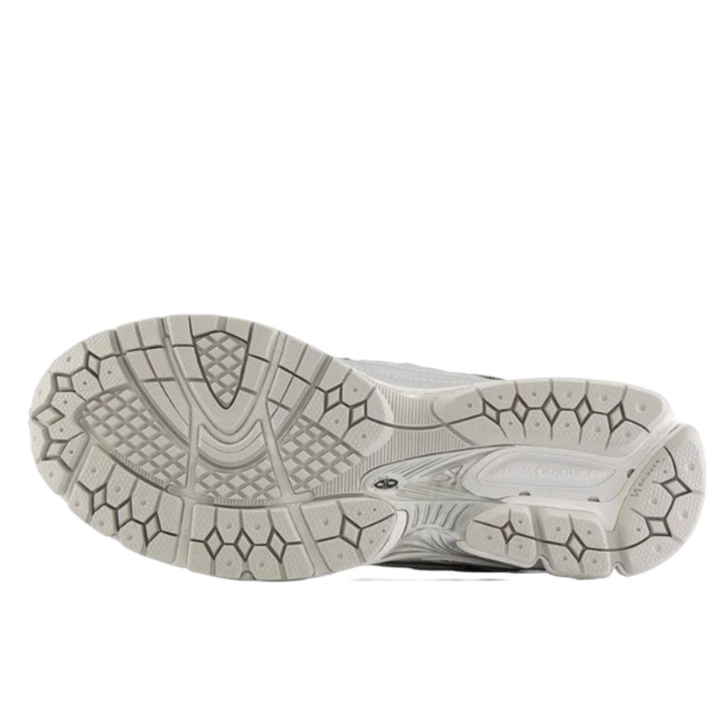 New Balance 1906D Protection Pack Silver Metallic