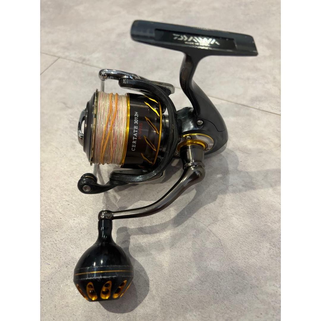 Used Daiwa CERTATE 3012H spinning reel body