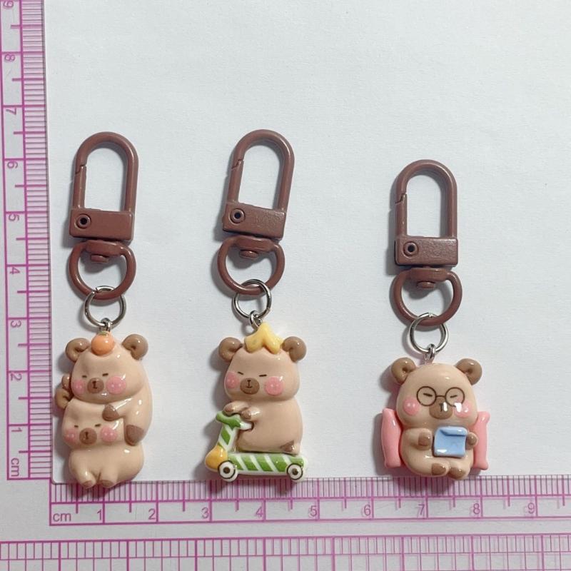 Set of 5/6 Capybara Key Rings Multifuntional Resin Accessory Cartoon Capybara Bag Pendant Suitable for Key and Bag