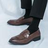 Klassische Herren Bequeme Slipper Britischer Stil Schuhe Herren Freizeit Lederschuhe Herren Hochzeitskleid Loafer Herren Leichtgewicht