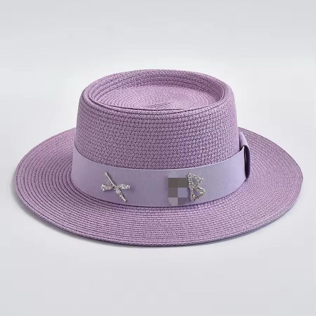 

Fashionable Metal XRB Letter Straw Hats for Women Summer Elegant Holidays Boater Hat Outdoor Beach Sun Hat One Size