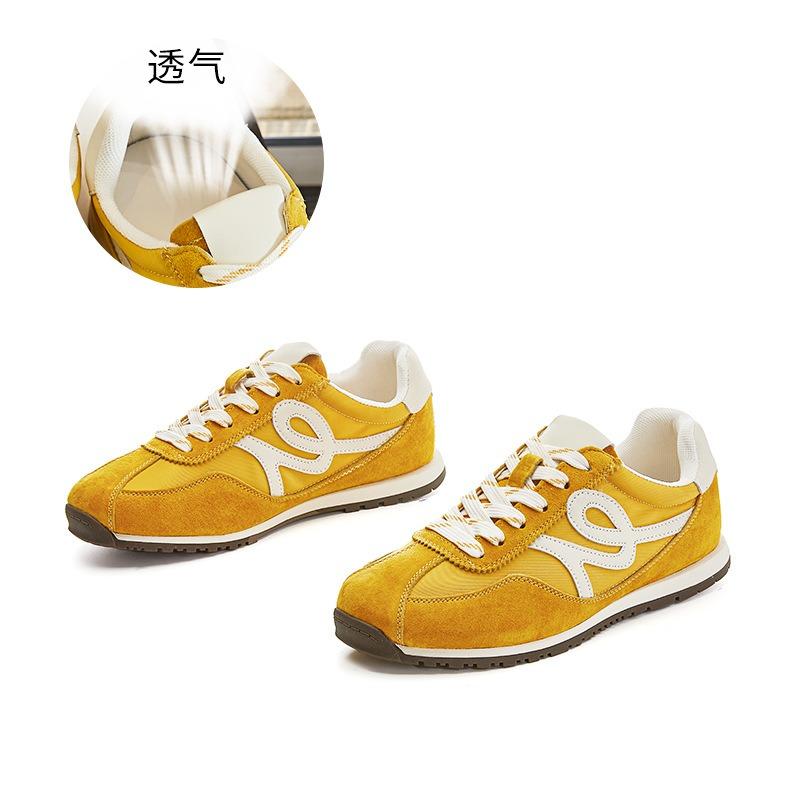 Leather women's autumn new flat-bottomed sports shoes women's casual versatile running white shoes