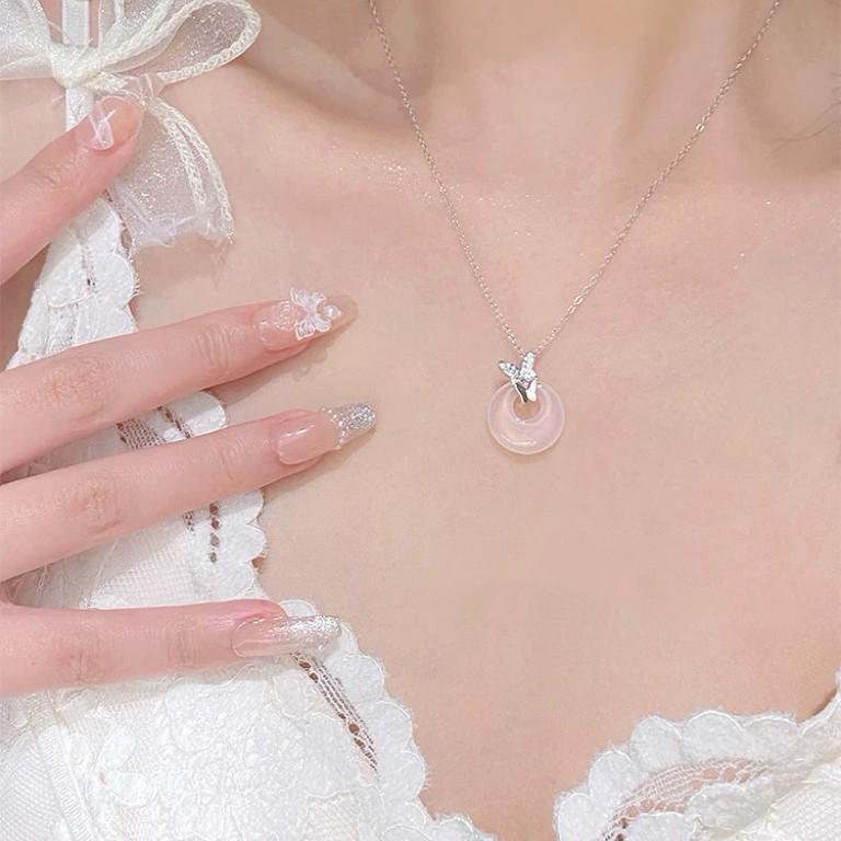 Gold-Plated Silver Butterfly Ping'an White Agate Necklace - Elegant Transparent Design