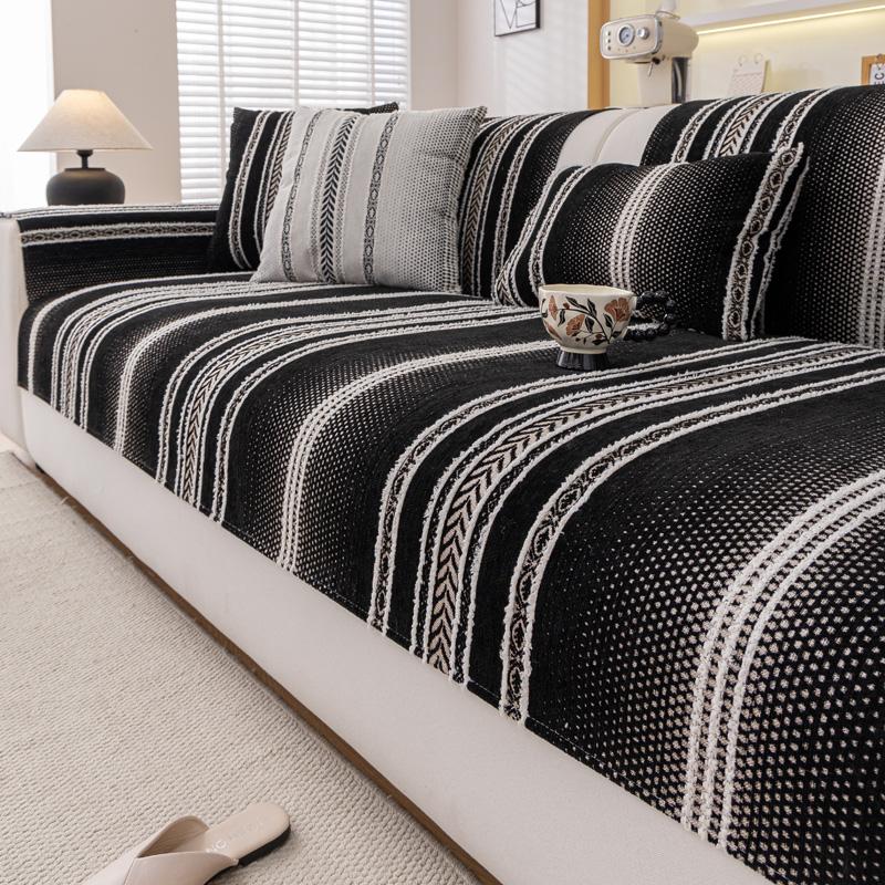 

Чехол для дивана из шенилла для гостиной Four Seasons Universal Solid Striped Furniture Mat Anti-Slip Couch Подушка для домашнего декора 110x210cm чёрный