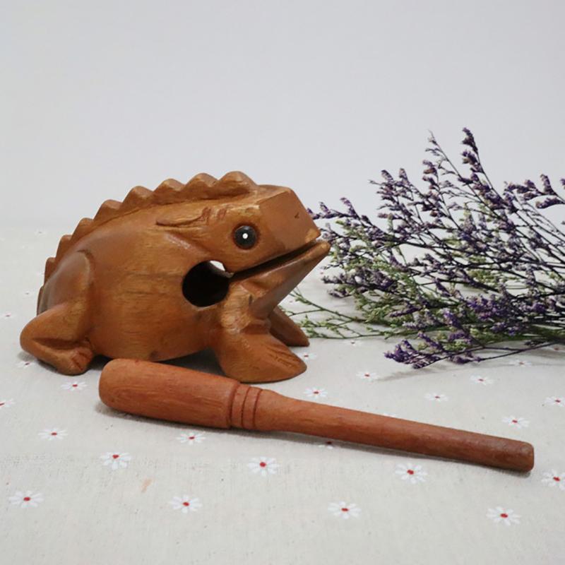 1Pc Thailand Frog Wood Carving Ornaments Hand-Carved Toad Creative Vocal Toys Solid Wood Toad Craft Scenic Souvenirs