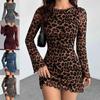 Vestido Mini ajustado de manga larga con estampado de leopardo y malla para mujer