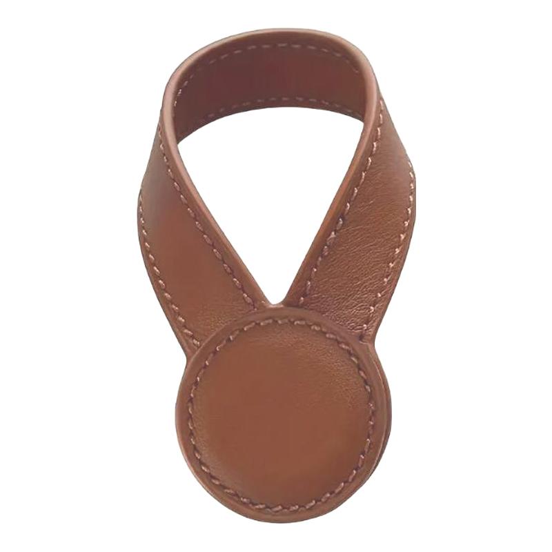 Pu Leather Hat Clip-Portable Wall-Mounted Bag Hanger for Hats,Secure Magnetic losure, Durable,Stylish Design for Handbags