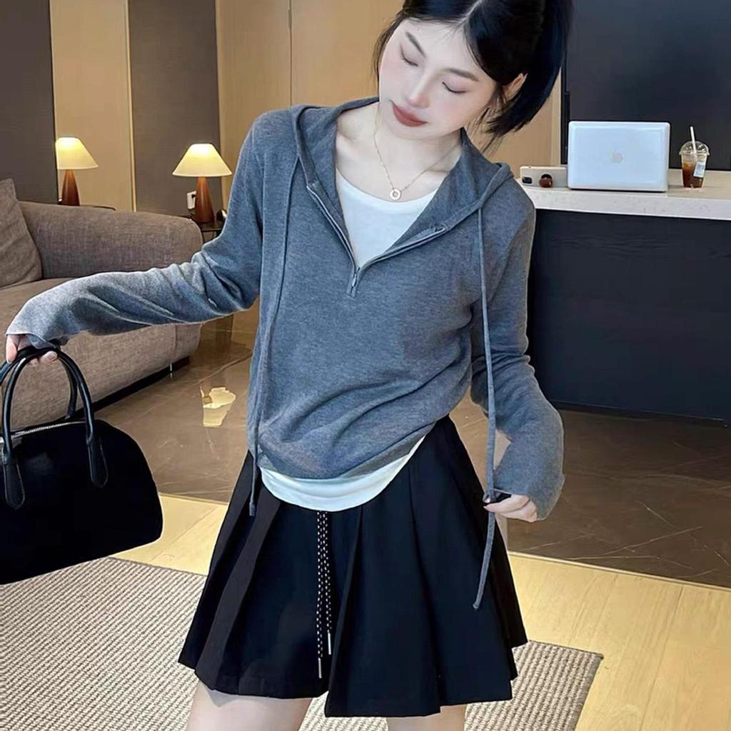 Autumn Wool & Mulberry Silk Color Block Hooded Knitted Sweater - Women's Slimming Pullover Hoodie