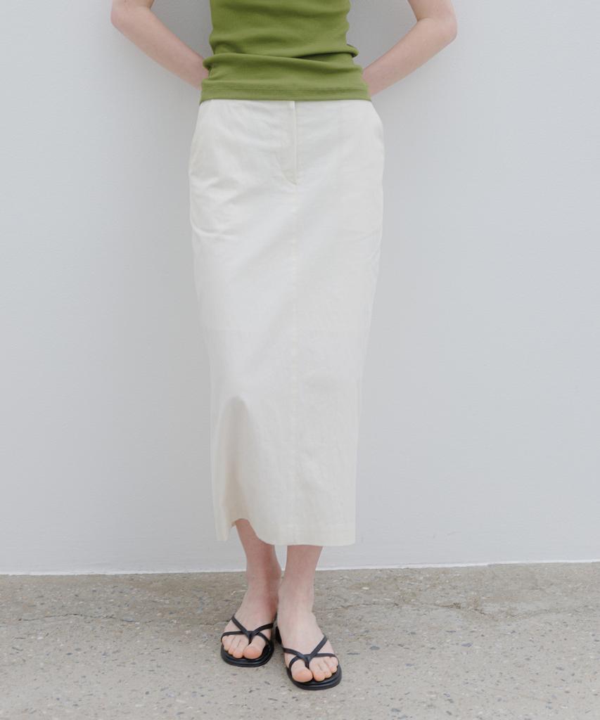 Mohe Titova Straight Skirt _ Cream