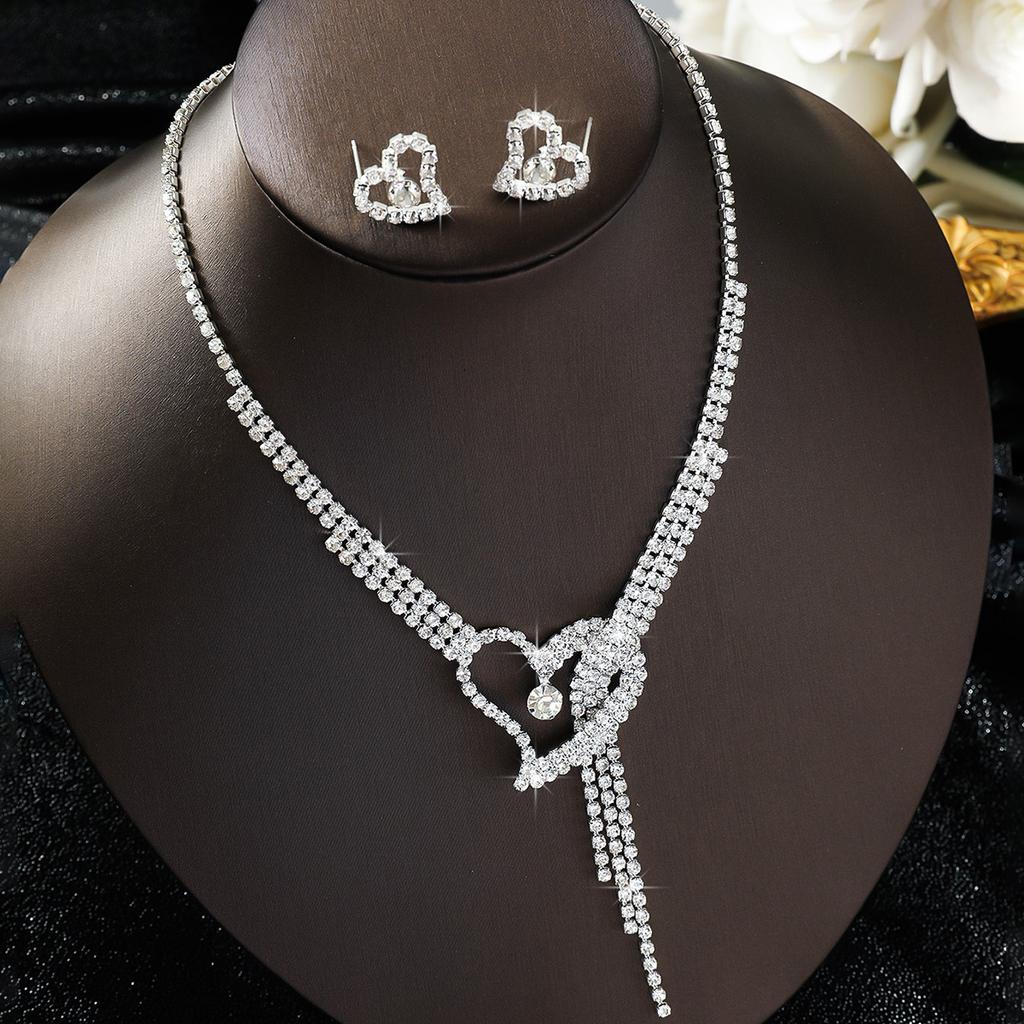 3-teiliges Damenmode Strass Pfirsichherz Halskette Ohrringe Zirkon Set, geeignet für Hochzeiten, Partys und Weihnachtsgeschenke