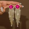 Nouvelles boucles d'oreilles et accessoires mode personnalisés super scintillants, style mondain français, élégants et élégants