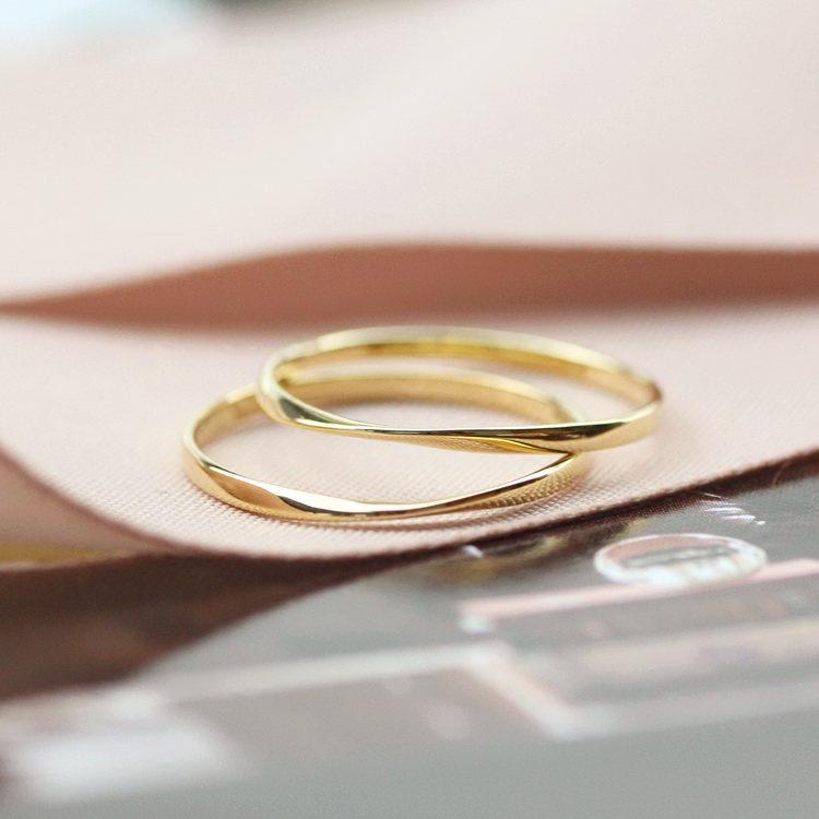14K Gold-Plated Sterling Silver Mobius Ring - Minimalist Japanese Korean Design