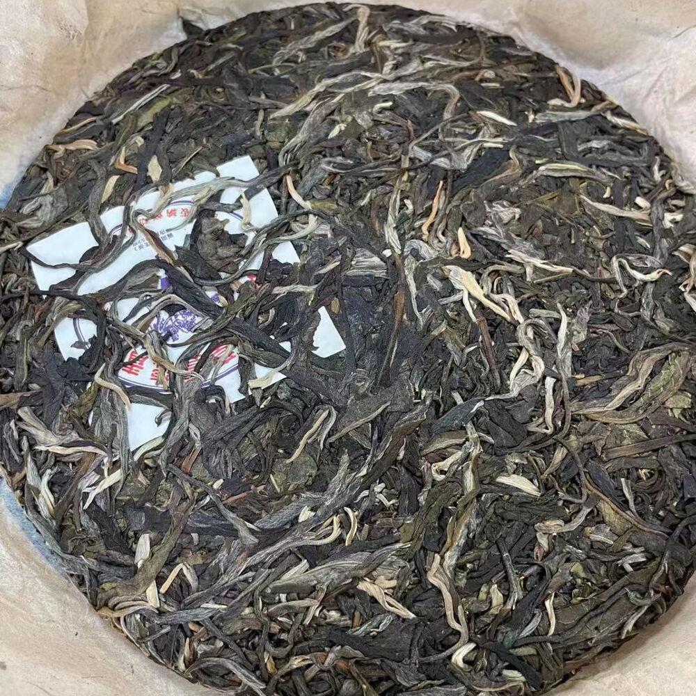 357g Yunnan Sheng Pu-erh Tea Cake 2017 Luyu Banzhang Puerh Raw Tea Old Pu'er Tea