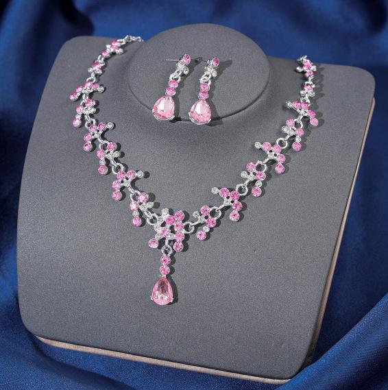 

2026 European and American Bridal Necklace Earrings Set Accessories Versatile Diamond Wedding Water Drop Set Chain Accessories 45CM