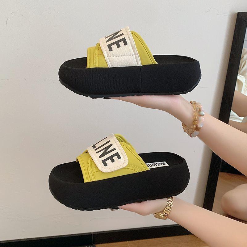 

Beautiful thick-bottomed cool slippers women s summer wear fashion with skirts new go out flat slippers 40 жёлтый