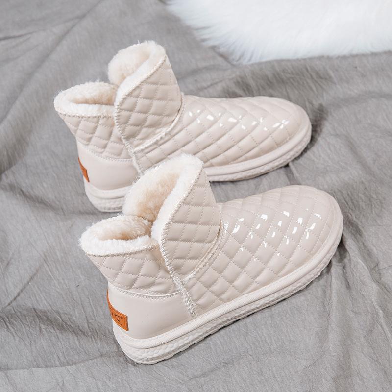 Thick-soled snow boots for women's 2025 new winter waterproof and non-slip velvet thickened foreign-style warm Northeast cotton shoes